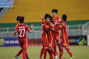 TP.HCM hoàn thành cú hat trick vô địch