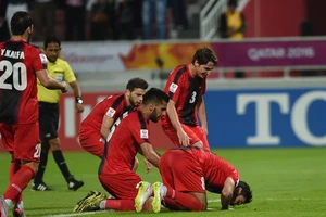 Đóng băng các sân, Park Hang-seo hết xem giò đối thủ