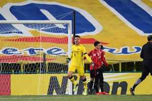 Vì sao các CLB Đông Nam Á khó “lết” qua play off?