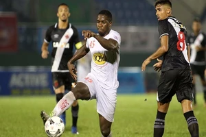 HA Gia Lai đã gia cố phòng ngự và tăng hỏa lực