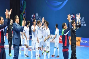 'Phù thủy' Bruno Garcia hết phép trước Iran