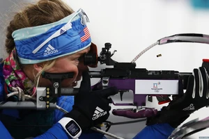 Môn bắn súng ở Olympic mùa đông là gì?