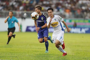 HA Gia Lai và B. Bình Dương, ai bị chia điểm?