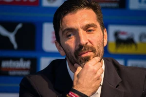 Buffon: “Đất nước này thật kỳ lạ”