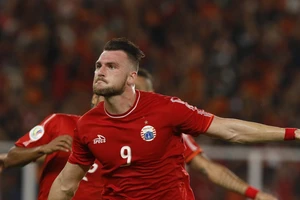 Bèo bọt ở V-League, 'thánh' ở Liga