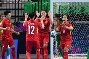 Việt Nam quật ngã đối thủ 7-0