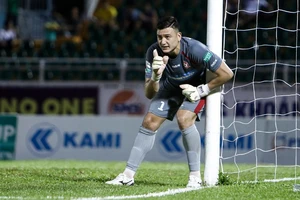 Thủ môn Đặng Văn Lâm làm nản lòng Sài Gòn FC