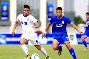 HA Gia Lai chia tay sau vòng bảng