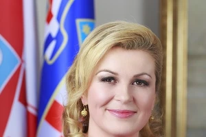 4 tổng thống, các huyền thoại thể thao sẽ xem trận chung kết