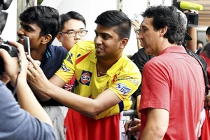 Sang Singapore xem sao thế giới tranh tài