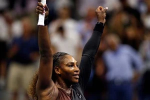 Gái một con 37 tuổi vào bán kết US Open