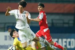 Tajikistan ‘hóa’ U23 Việt Nam, đánh bại Hàn Quốc vào chung kết