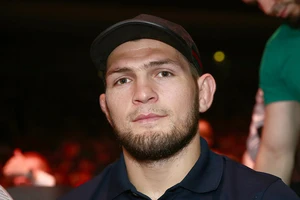 Khabib thách thức Mayweather, St Petersburg muốn chung kết C1
