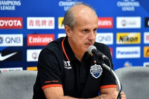 Tân HLV Gama phải đưa U-23 Thái Lan dự Olympic 2020