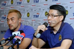 “Rồng vàng” và “cọp” vờn nhau