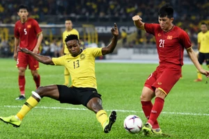 Malaysia xây đội tuyển vươn tầm châu lục, cái vòng lẩn quẩn