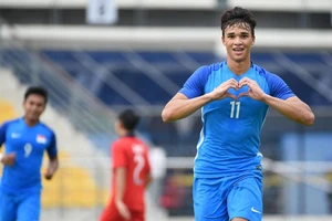 “Xuân về” với con trai huyền thoại Fandi Ahmad