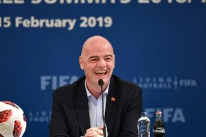 Chủ tịch FIFA lạc quan sẽ tạo niềm vui châu Á ở World Cup 2022