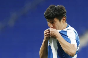 Đối thủ của Quang Hải đi vào lịch sử La Liga