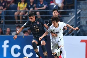 Buriram trỗi dậy và đánh bại đội bóng từ Hàn Quốc