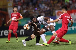 Tuấn Anh, Văn Thanh, Văn Vũ và thầy Park