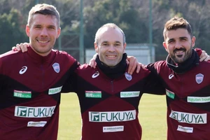 Số phận nghiệt ngã của ba ‘sao lớn’ Tây Ban Nha tại Nhật Bản