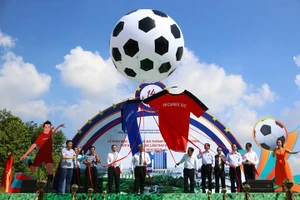 'Giải bóng đá Guinness' lại vượt năm ngoái 17 đội