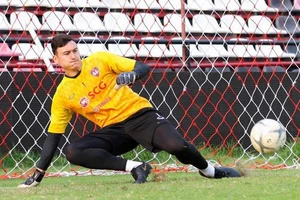 2 tiền đạo Thái 'test' trước khi gặp tuyển Việt Nam