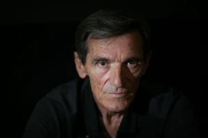 ‘Phù thủy’ AFF Cup về quê vì bệnh nặng