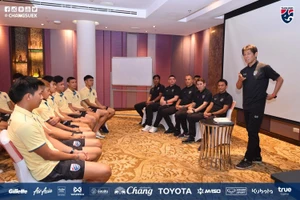 HLV Nishino thừa nhận căng thẳng trước 'đại chiến' Thái-Việt