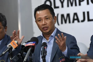 Đuốc SEA Games chưa cháy, Malaysia đã ngại chủ nhà ăn gian