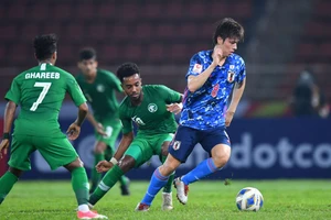 Nhật thua sốc, Hàn Quốc thắng khó