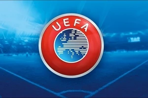 UEFA họp online, EURO hoãn đến đến 2021