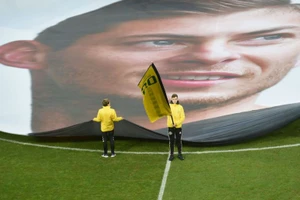 Chi tiết mới vụ rớt máy bay chở tiền đạo Sala