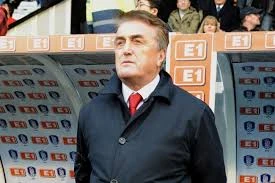 Vị HLV rất đặc biệt vừa qua đời