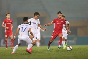 Sau dịch, mỗi đội được thay 5 cầu thủ mỗi trận