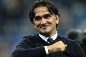 Á quân World Cup khuyên gì bóng đá châu Á?