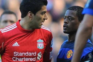 'Khi còn thi đấu cho MU tôi từng bị fan Liverpool dọa giết'