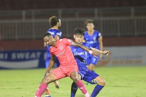 Thần may mắn không mỉm cười với thầy trò HLV Vũ Tiến Thành