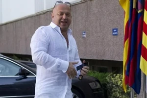 ‘Cò’ nói về vụ Messi: ‘Chỉ là chiêu trò trước đại hội’