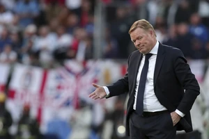 Koeman: ‘Hạnh phúc của Messi không nằm trong tay tôi’