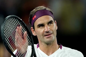 Đàn em san bằng kỷ lục, Federer nói gì?