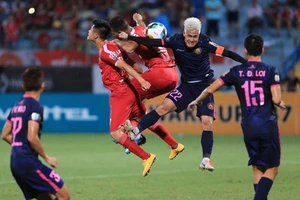 Ông Sơn ‘nắn gân’ ông Thành