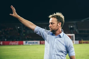 Sốc: Ba ông thầy ngoại Thai-League bị ‘trảm’ cùng lúc