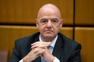 FIFA chúc mừng Boeung Ket mà chưa chúc mừng Viettel