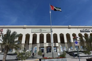 Đòi cầu thủ nam làm chuyện ấy, người phụ nữ bị 2 năm tù