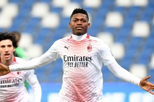 Leao ghi bàn thắng nhanh nhất lịch sử Serie A