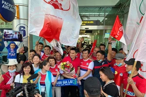 Kiatisak ‘tạo sóng’ lần 2 ở Pleiku