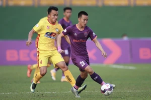 Tô Văn Vũ là học trò cưng HLV Phan Thanh Hùng