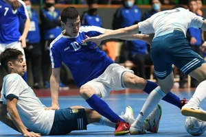 Đá giao hữu, thắng giao hữu và tiền nhiều